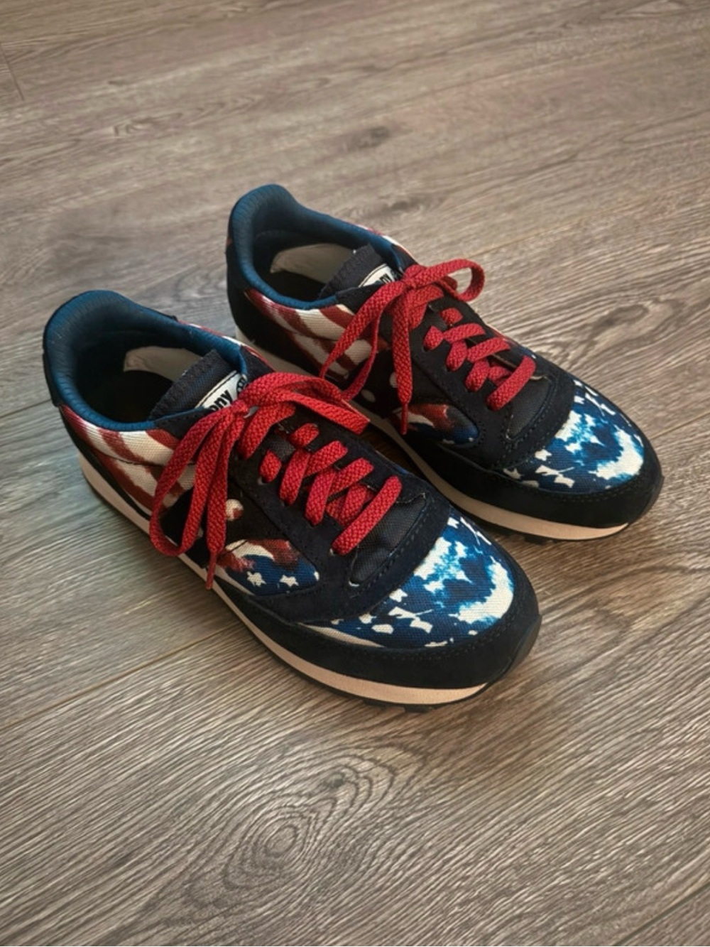 🇺🇸 Saucony Sneakers